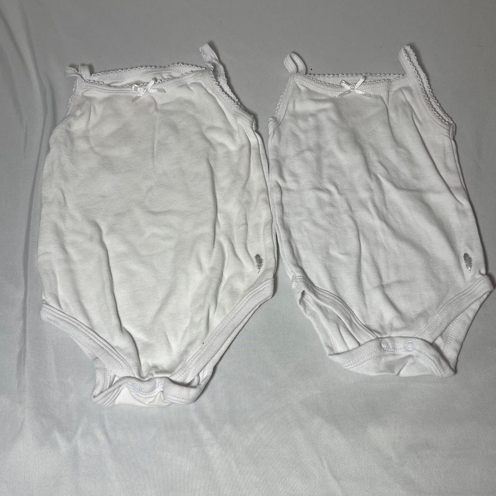 Set of 2 Baby girl Feathers white tank bodysuits-sz 9 months